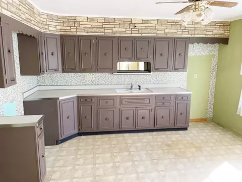 1201 E 32nd St, Marion, IN 46953 photo 8