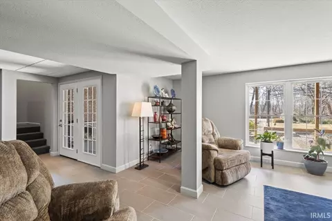 Living - 4775 Sandpit Rd, Bedford, IN 47421 photo 6 of 6