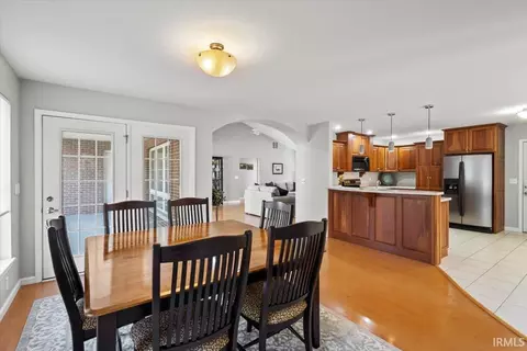 Dining - 4775 Sandpit Rd, Bedford, IN 47421 photo 1 of 2