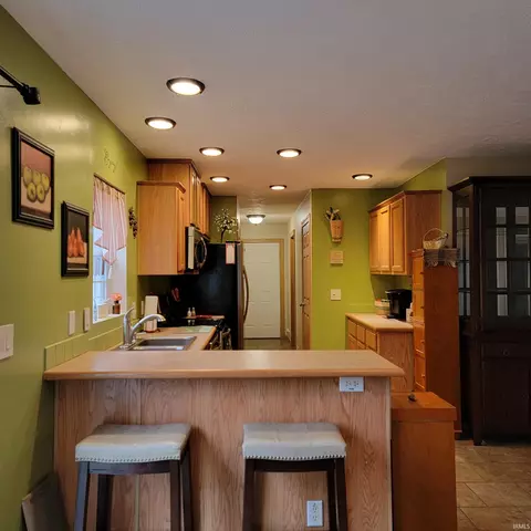 Kitchen - 1055 S 750 E, Lagrange, IN 46761 photo 3 of 4
