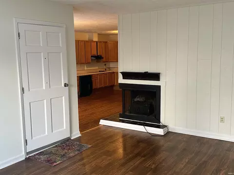 934 E Buckingham Dr, Bloomington, IN 47401 photo 8
