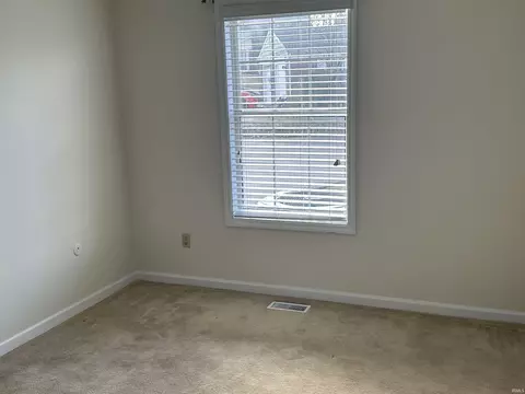 934 E Buckingham Dr, Bloomington, IN 47401 photo 10