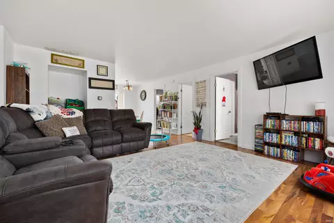 402 Terry Ln, Hamilton, IN 46742 photo 7