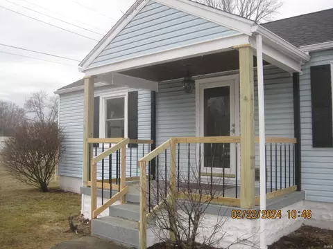1114 E 29th St, Muncie, IN 47302 photo 2