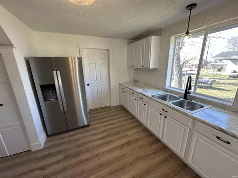 1206 W Warren St, Mitchell, IN 47446 photo 12