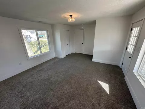 1206 W Warren St, Mitchell, IN 47446 photo 13