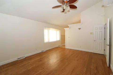 16716 Hampton Dr, Granger, IN 46530 photo 20