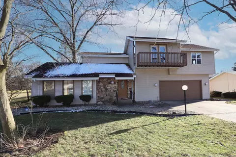 16716 Hampton Dr, Granger, IN 46530 photo 1