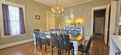 Dining - 320 E 5th St, Mount Carmel, IL 62863 photo 3 of 3
