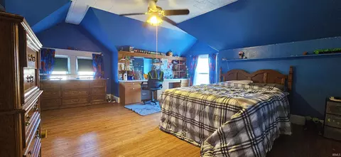 Bedroom - 320 E 5th St, Mount Carmel, IL 62863 photo 5 of 8