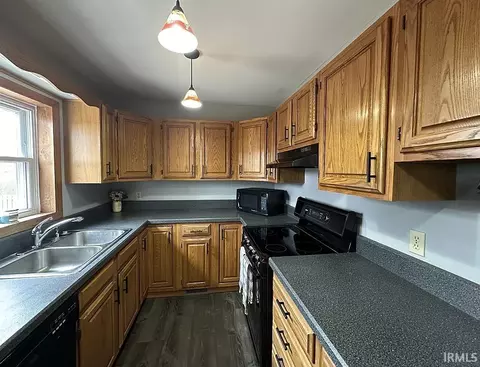 415 E 7th St, Jasper, IN 47546 photo 10