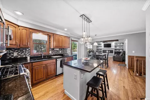 Kitchen - 50819 Pine Meadows Ct, Granger, IN 46530 photo 1 of 2