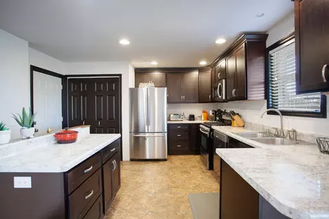 Kitchen - 4492 N 100 E Rd, Howe, IN 46746 photo 4 of 6