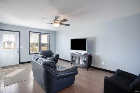 Living - 4492 N 100 E Rd, Howe, IN 46746 photo 3 of 4