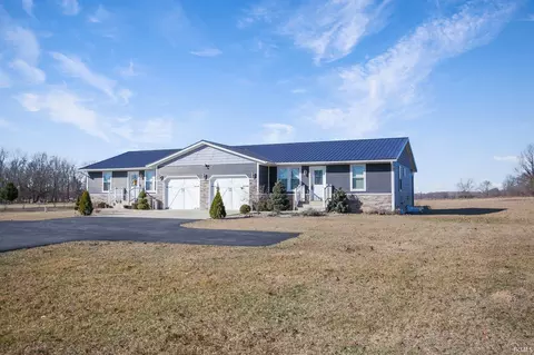 Exterior - 4492 N 100 E Rd, Howe, IN 46746 photo 2 of 7