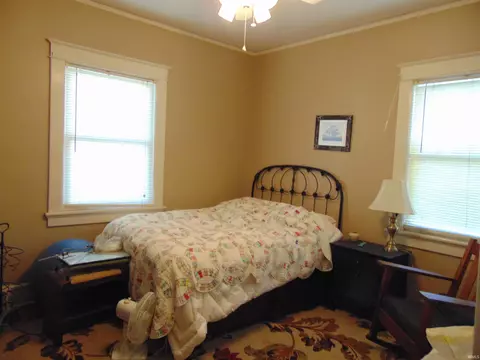 211 E Wiley Ave, Bluffton, IN 46714 photo 9