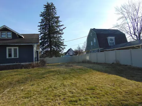 211 E Wiley Ave, Bluffton, IN 46714 photo 15