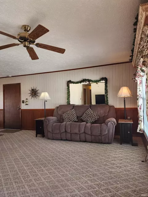 320 Forest View Dr, Bedford, IN 47421 photo 6