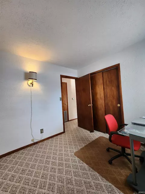 320 Forest View Dr, Bedford, IN 47421 photo 21