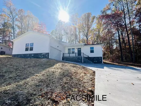 492 Cedarview Ln, Bedford, IN 47421
