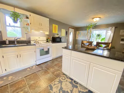 Kitchen - 93 Kelso Rd, Mitchell, IN 47446 photo 3 of 5