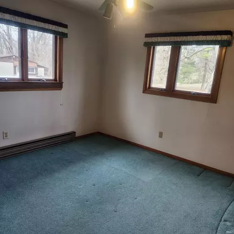 693 Forest Dr, Bloomfield, IN 47424 photo 13