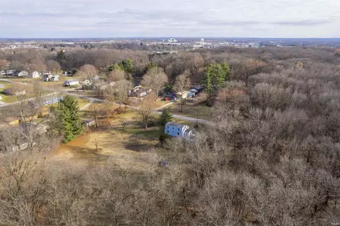 16699 Barton St, Granger, IN 46530 photo 15