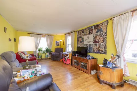 16699 Barton St, Granger, IN 46530 photo 4