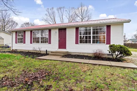 907 E Kentucky St, Princeton, IN 47670