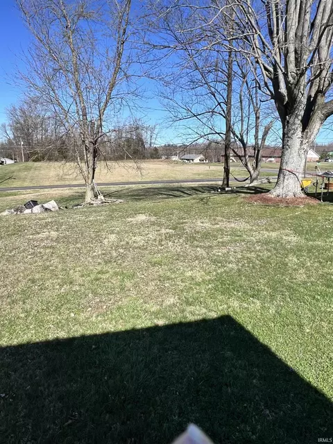 1611 E 3rd Ave, Jasper, IN 47546 photo 21