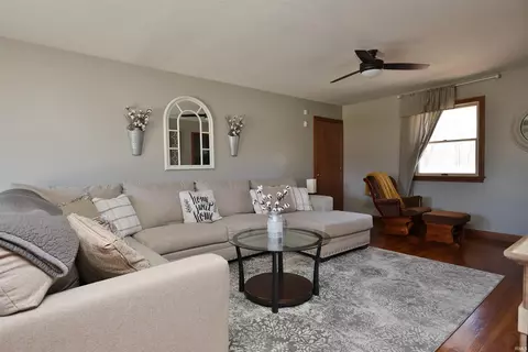 3396 N Marksara Dr, Marion, IN 46952 photo 3