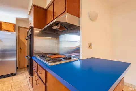 Kitchen - 1702 S High St, Bloomington, IN 47401 photo 2 of 4
