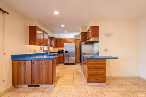 Kitchen - 1702 S High St, Bloomington, IN 47401 photo 4 of 4