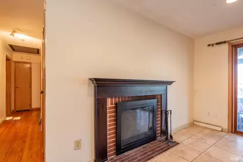 Living - 1702 S High St, Bloomington, IN 47401 photo 4 of 6