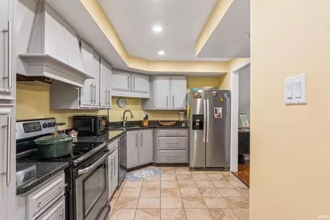 2608 E 2nd St #A, Bloomington, IN 47401 photo 8