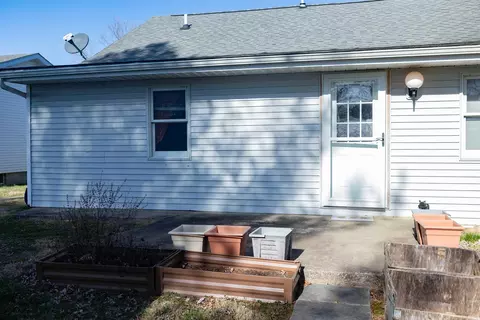 Exterior - 807 Lafayette Ave, Oolitic, IN 47451 photo 4 of 9