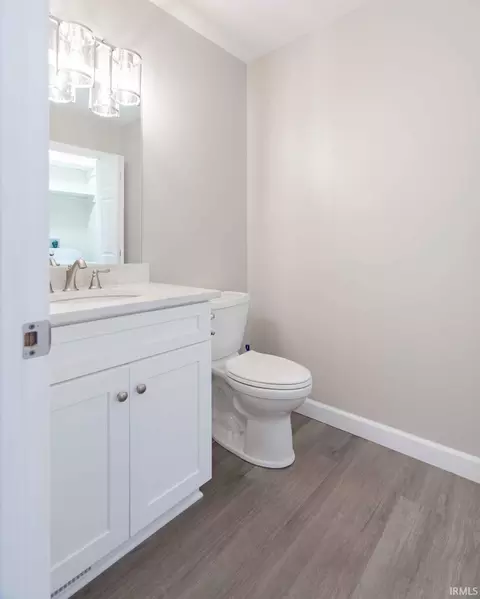 Bath - 4212 E 200 S, Markle, IN 46770 photo 1 of 4