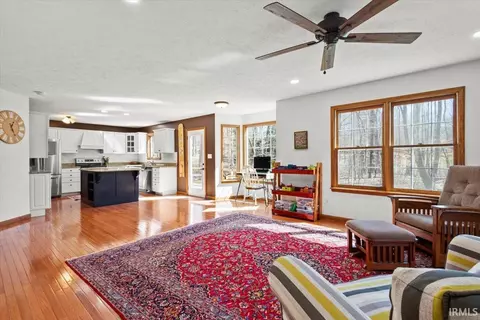 438 Smiths Rd, Mitchell, IN 47446 photo 11