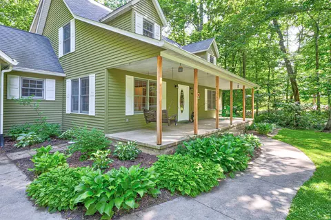 438 Smiths Rd, Mitchell, IN 47446 photo 2