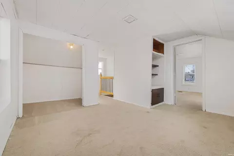 708 S Cedar St, Auburn, IN 46706 photo 17