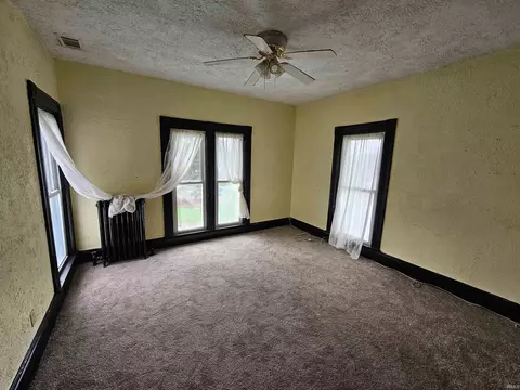 100 E John St, Washington, IN 47501 photo 21