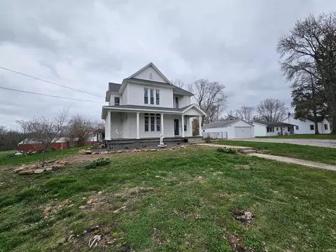 100 E John St, Washington, IN 47501 photo 2