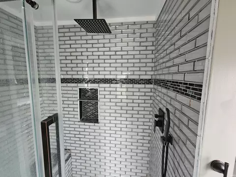 100 E John St, Washington, IN 47501 photo 18