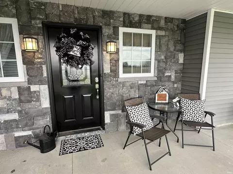 112 Cardinal Ct, Mitchell, IN 47446 photo 5