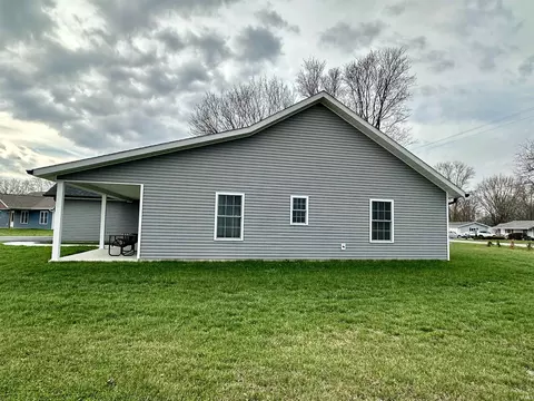 112 Cardinal Ct, Mitchell, IN 47446 photo 33