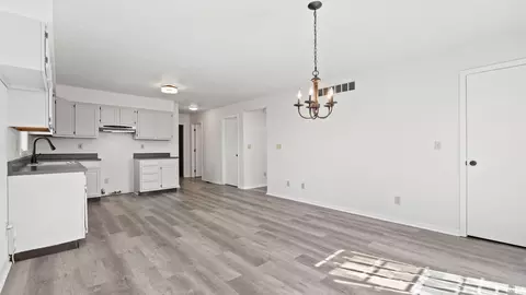 4115 E Mill St, Hamilton, IN 46742 photo 21