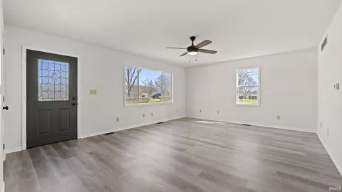 4115 E Mill St, Hamilton, IN 46742 photo 9