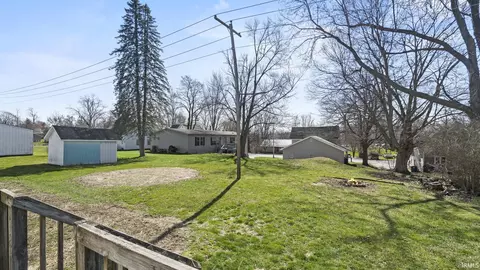 4115 E Mill St, Hamilton, IN 46742 photo 33