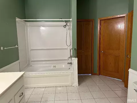 3502 E Robinson Rd, Bloomington, IN 47408 photo 8