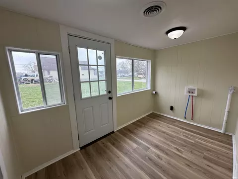 516 E Washington St, Sullivan, IN 47882 photo 6
